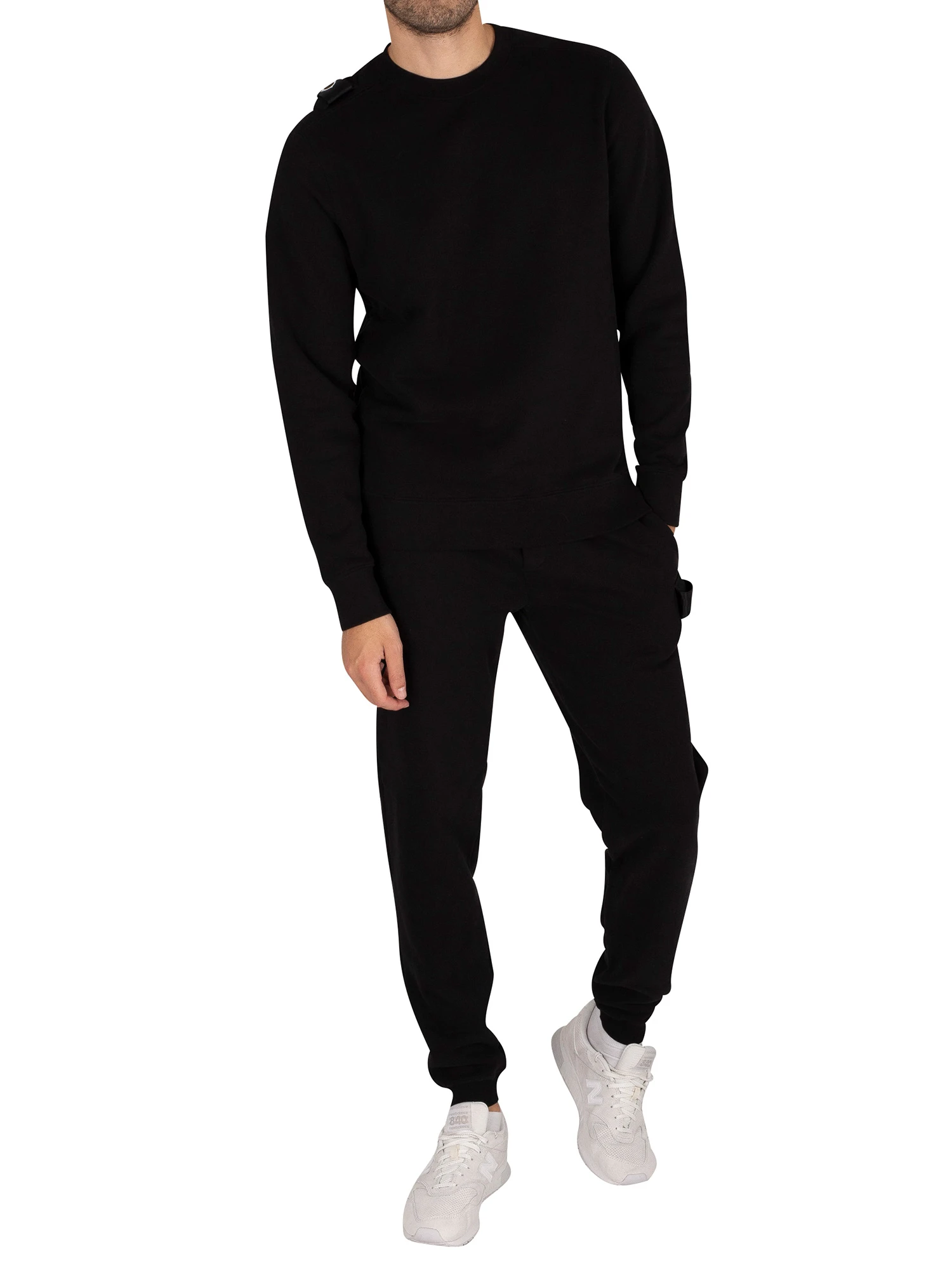 MA.STRUM Core Crew Sweatshirt - Jet Black 6 MA.STRUM Core Crew Sweatshirt - Jet Black - Image 6