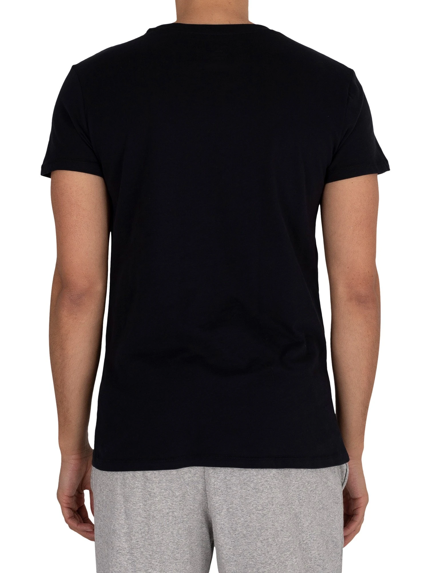 GANT 2 Pack Lounge Essentials T-Shirt - Black/White 7 GANT 2 Pack Lounge Essentials T-Shirt - Black/White - Image 7