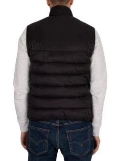Lyle & Scott Wadded Zip Gilet - Jet Black -Standout Fashion Shop 42393c