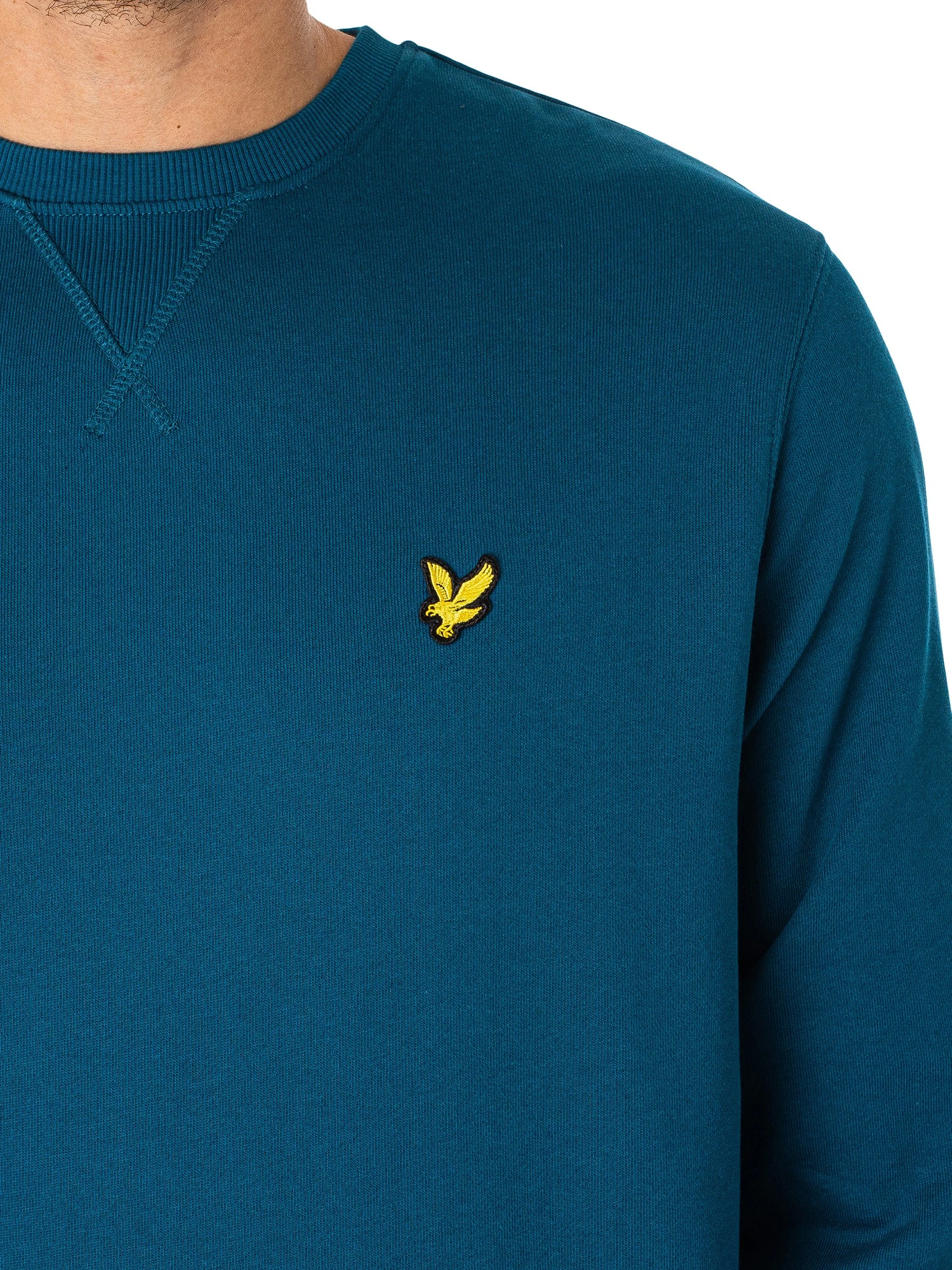 Lyle & Scott Logo Crew Sweatshirt - Apres Navy 4 Lyle & Scott Logo Crew Sweatshirt - Apres Navy - Image 4