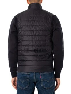 Under Armour Storm Insulated Gilet - Black -Standout Fashion Shop 48261c